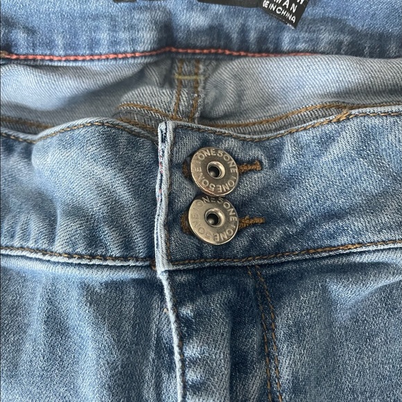 One5one distressed jeans - Picture 3 of 3